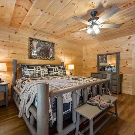 Star Ridge Cabin